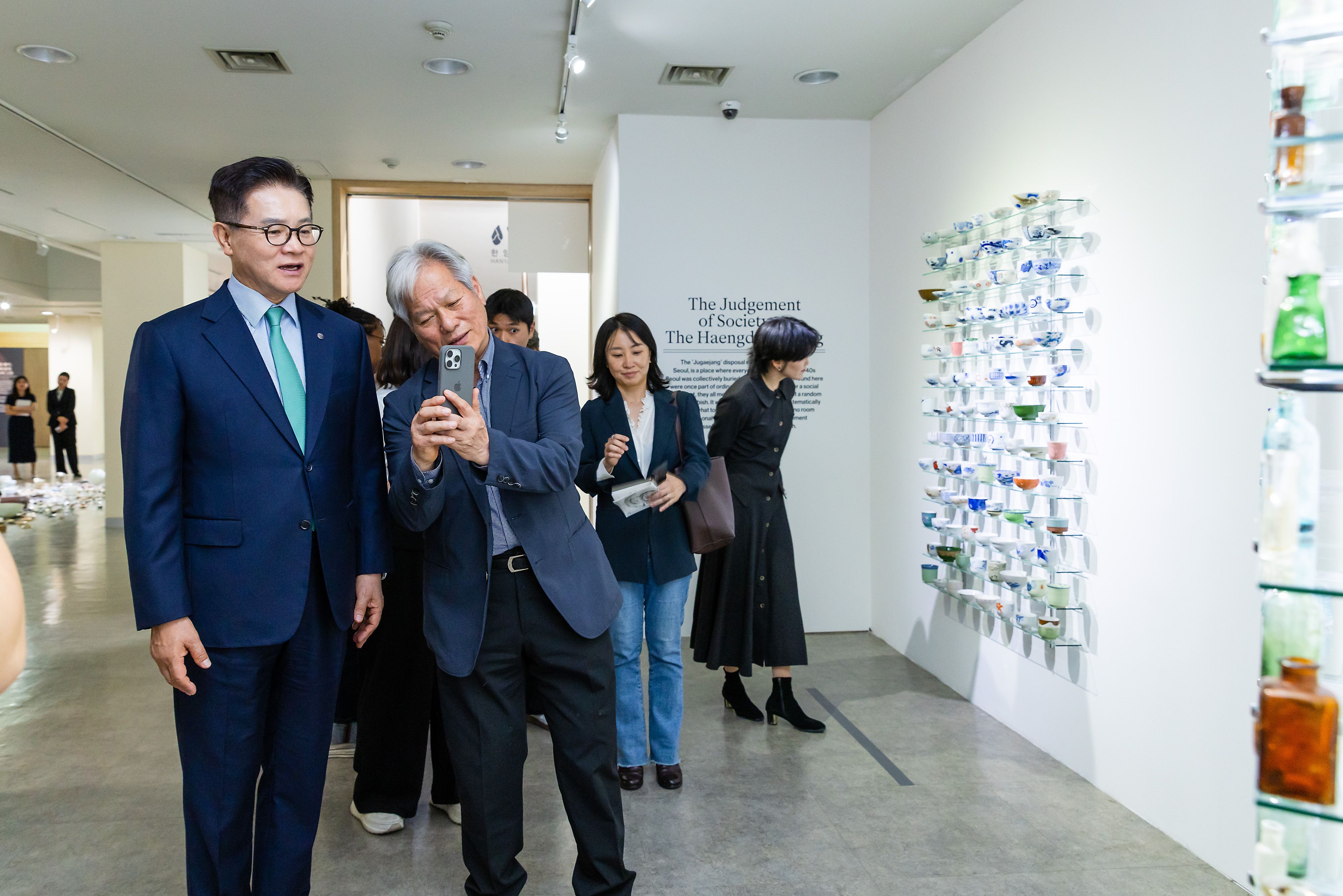 20260506-2_박물관미술관주관 특별전 ‘묻힌 그릇들은 아직 끝나지 않았다‘ 개막식_0065